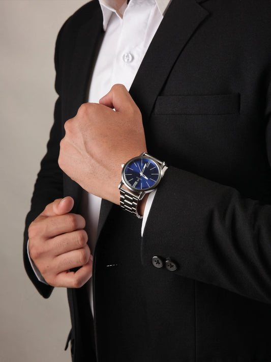 "Krewsh Dominator" Men's Analog Watch
